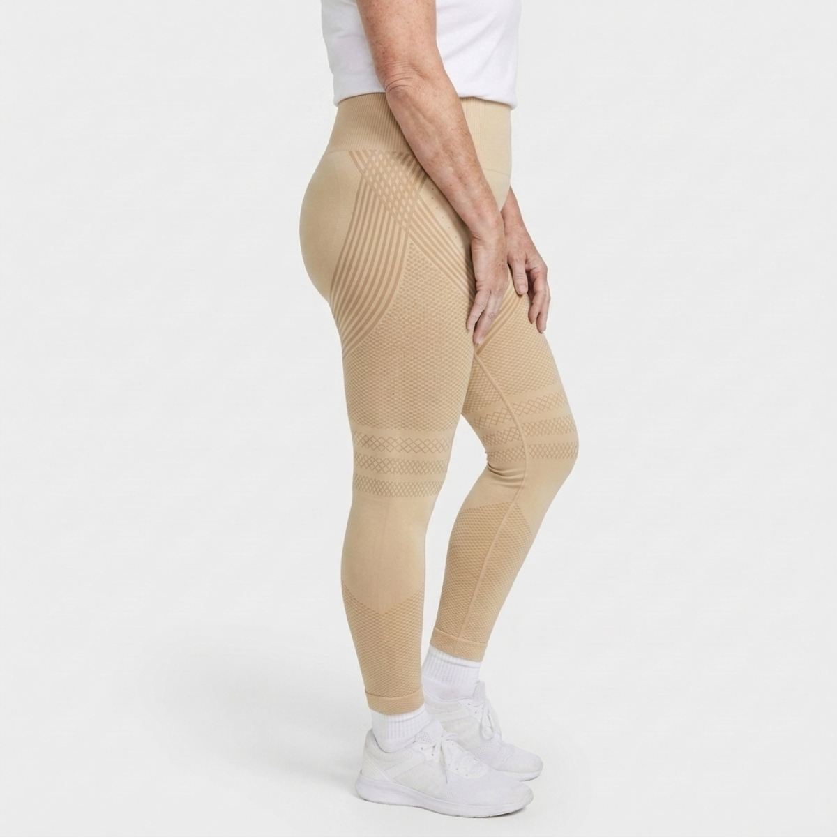 #Color_Beige